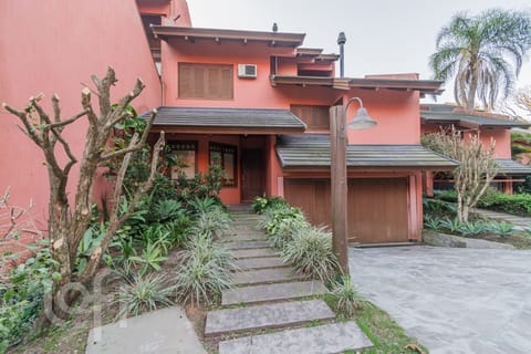 Image 32 - 272923